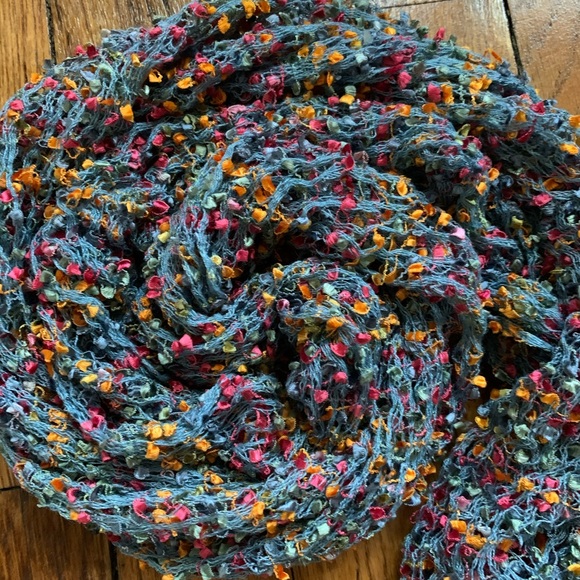 NWOT Multicolor scarf - Picture 3 of 7